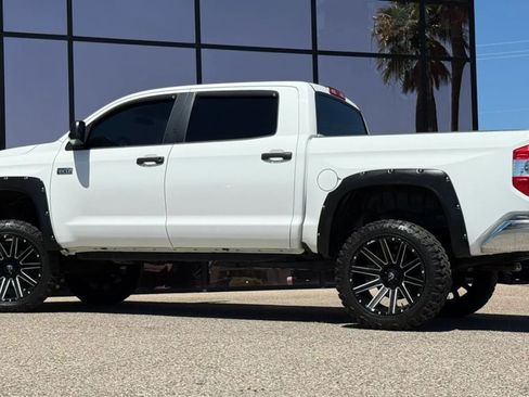Used 2017 Toyota Tundra SR5 AWD/4WD image 6