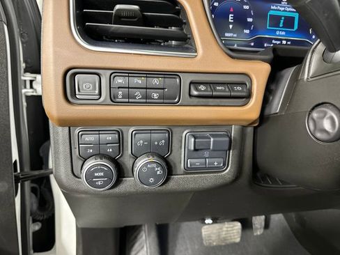 Used 2023 Chevrolet Tahoe High Country image 20