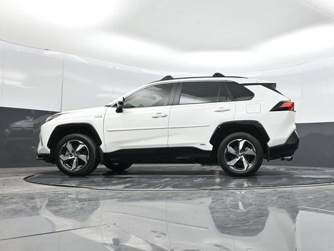 Used 2024 Toyota RAV4 SE w/ Weather & Moonroof Package AWD/4WD image 62