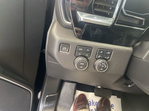 Used 2022 Chevrolet Silverado 1500 RST image 38