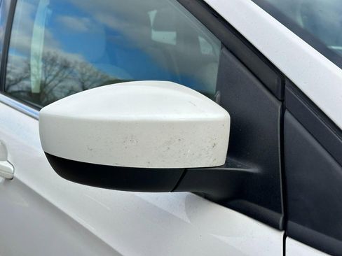 Used 2019 Ford Escape SEL image 5