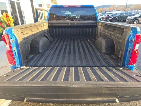 Used 2023 Chevrolet Silverado 1500 Custom image 23