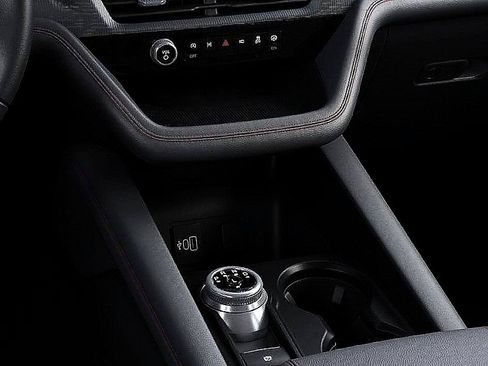 New 2026 Ford Explorer Active AWD/4WD image 13