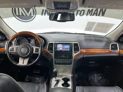 Used 2012 Jeep Grand Cherokee Overland AWD/4WD image 19