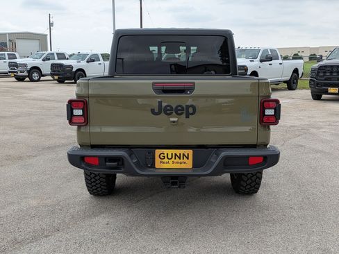 New 2026 Jeep Gladiator Willys AWD/4WD image 4