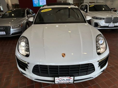 Used 2016 Porsche Macan S AWD/4WD image 3