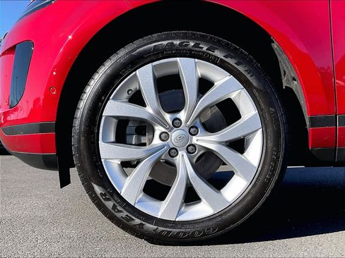 Used 2020 Land Rover Range Rover Evoque SE image 10