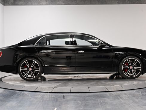 Used 2017 Bentley Flying Spur S V8 AWD/4WD image 15