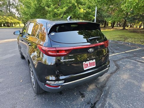 Used 2020 Kia Sportage LX AWD/4WD image 3