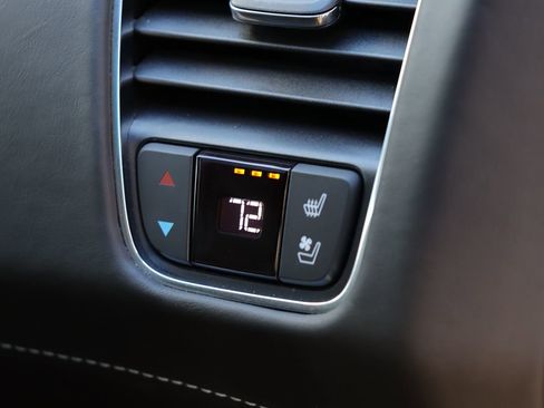 Used 2015 Chevrolet Corvette Stingray Coupe w/ 3LT Preferred Equipment Group image 35