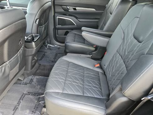 Used 2024 Kia Telluride EX X-Line AWD/4WD image 12