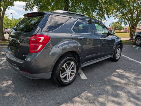 Used 2017 Chevrolet Equinox Premier w/ Enhanced Convenience Package FWD image 5