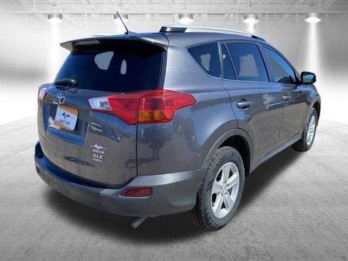 Used 2013 Toyota RAV4 XLE AWD/4WD image 7