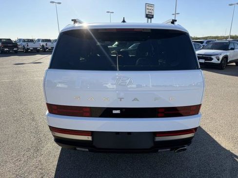 Used 2025 Hyundai Santa Fe Limited image 7