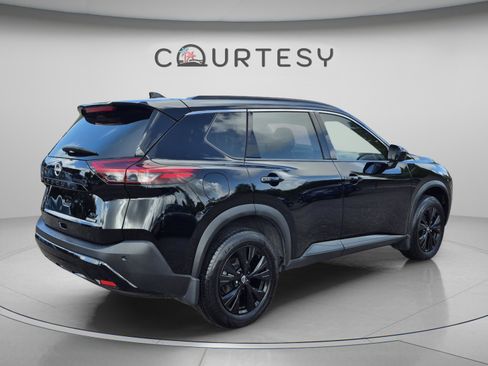 Certified 2023 Nissan Rogue SV w/ SV Premium B Package FWD image 7