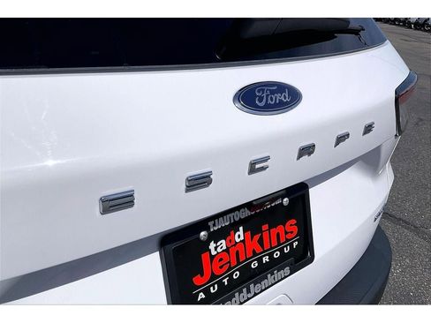 Used 2021 Ford Escape SEL AWD/4WD image 32