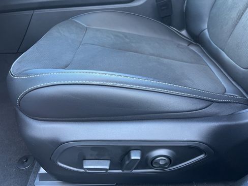 New 2025 Jeep Grand Cherokee L Altitude image 28