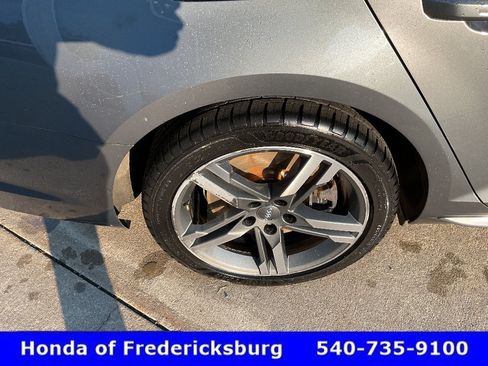Used 2018 Audi A4 2.0T Premium Plus w/ Premium Plus Package AWD/4WD image 12