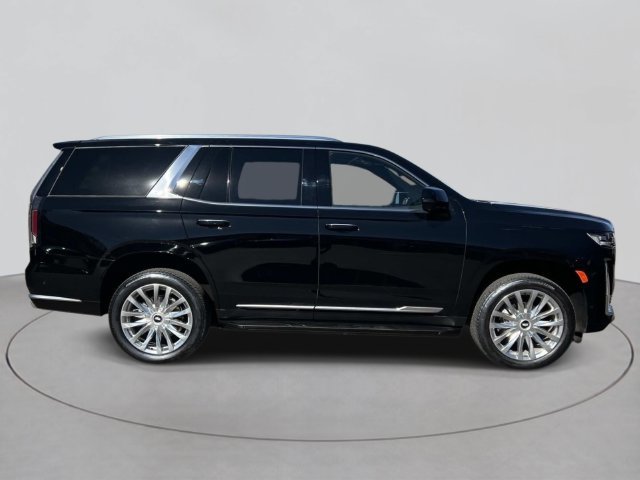 Certified 2024 Cadillac Escalade Premium Luxury w/ LPO, Floor Liner Package AWD/4WD image 5