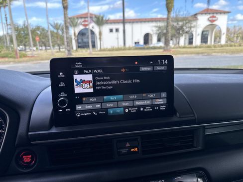 Used 2024 Honda Pilot Touring image 26