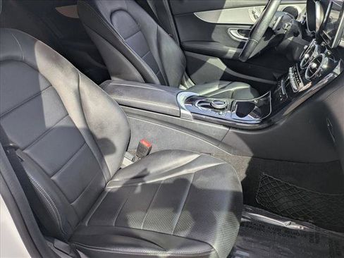 Used 2018 Mercedes-Benz C 300 4MATIC Sedan image 18