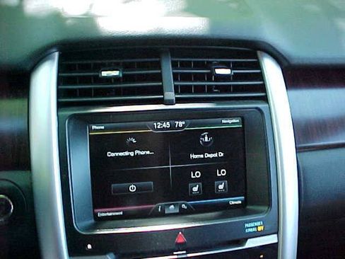 Used 2013 Ford Edge Limited AWD/4WD image 20