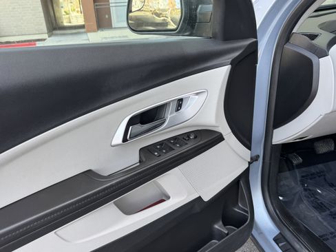 Used 2014 Chevrolet Equinox LS image 16