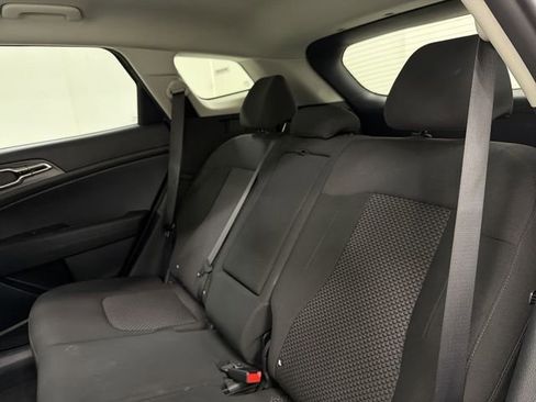 Used 2024 Kia Sportage LX image 16