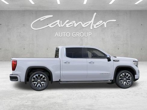 New 2026 GMC Sierra 1500 Denali w/ Denali Reserve Package AWD/4WD image 5