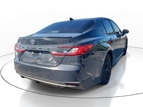 Certified 2025 Toyota Camry SE FWD image 5