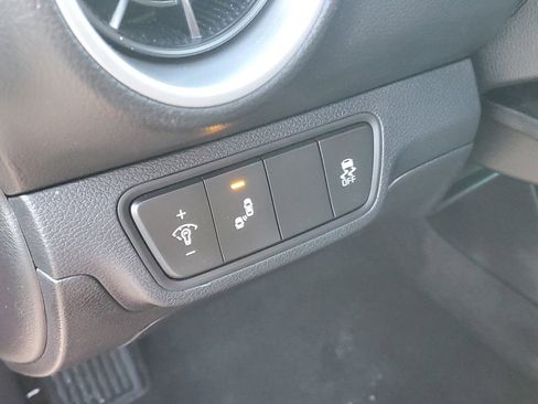 Certified 2024 Kia Forte LXS w/ LXS Technology Package image 12