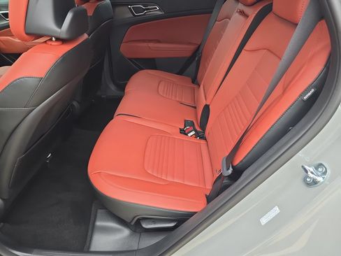 New 2026 Kia Sportage SX FWD image 17