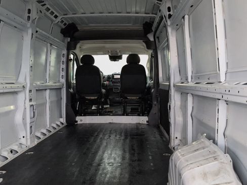 Used 2023 RAM ProMaster 2500 image 23