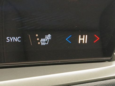 New 2026 Chevrolet Traverse LT w/ Driver Confidence Package image 16