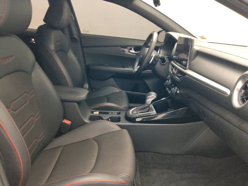 Used 2022 Kia Forte GT w/ GT Technology Package FWD image 21