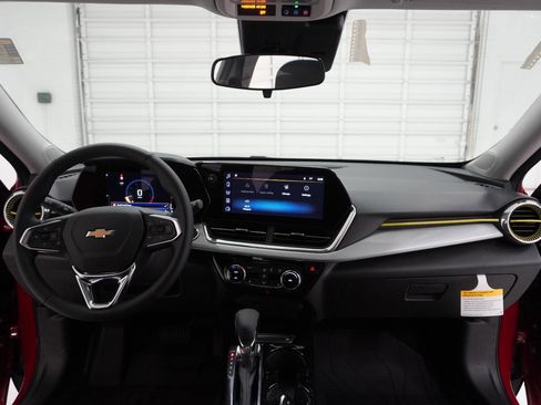New 2026 Chevrolet Trax LT w/ Driver Confidence Package image 35