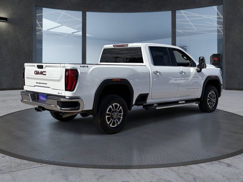 Certified 2025 GMC Sierra 2500 SLT AWD/4WD image 6