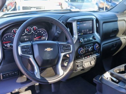 Used 2022 Chevrolet Silverado 2500 LT w/ Convenience Package image 16