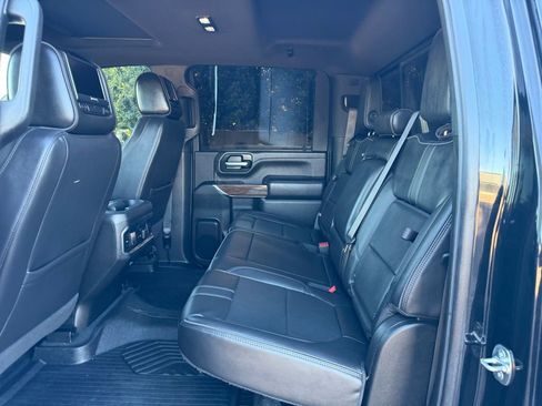 Used 2022 Chevrolet Silverado 3500 High Country w/ Z71 Off-Road Package image 22