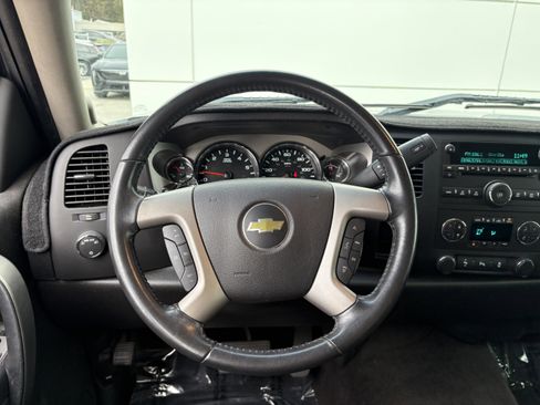 Used 2013 Chevrolet Silverado 1500 LT image 12
