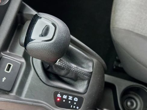 Used 2022 RAM ProMaster City Tradesman image 17