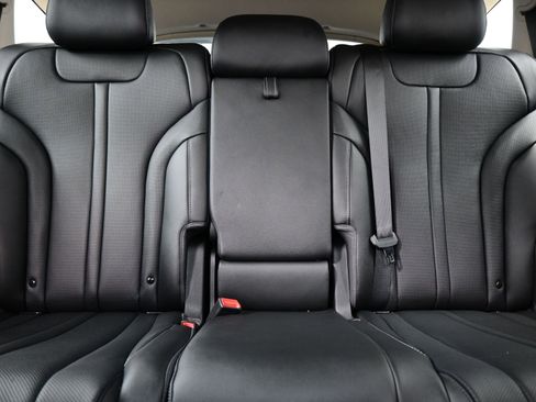 Certified 2025 Genesis GV80 2.5T Advanced image 17