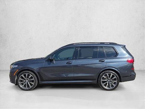 Used 2022 BMW X7 M50i AWD/4WD image 7
