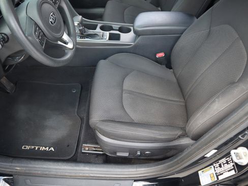 Used 2016 Kia Optima LX w/ LX Convenience Package image 30