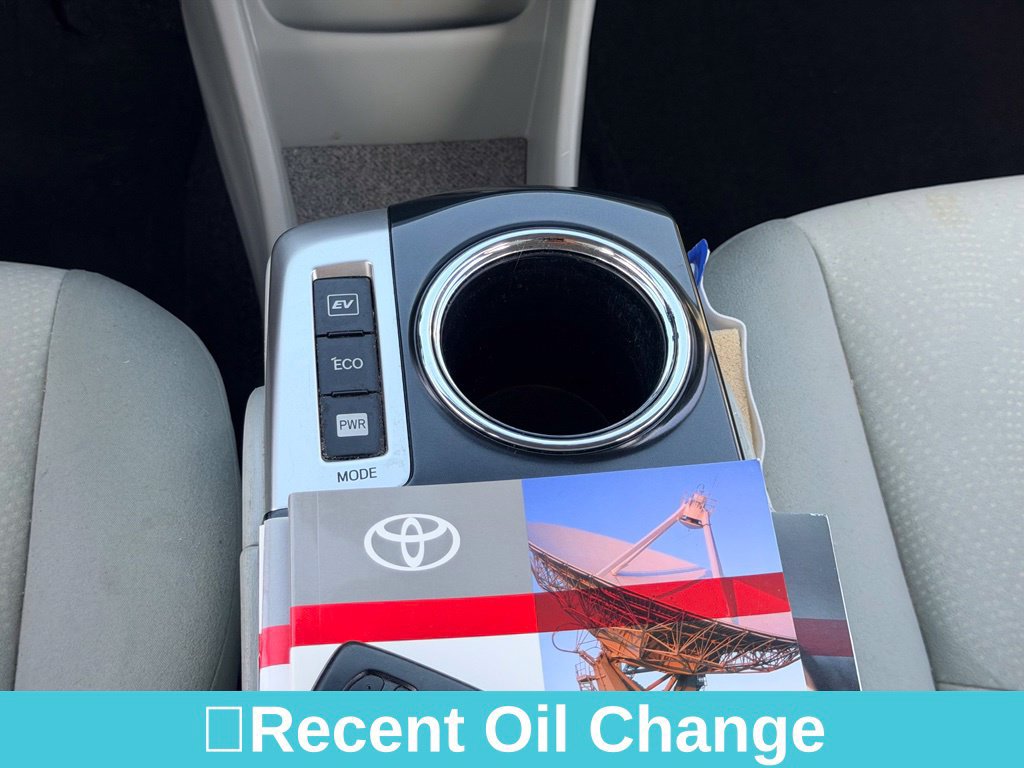 Used 2014 Toyota Prius V Three FWD image 23