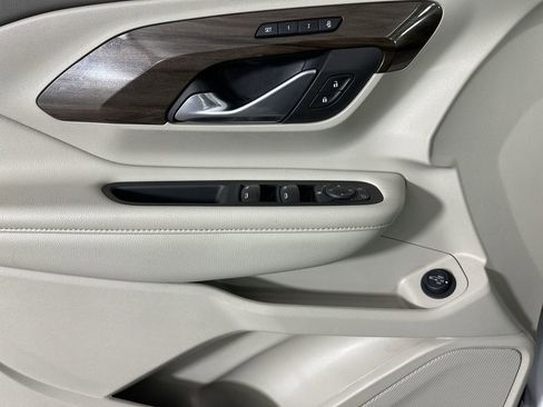 Used 2020 GMC Terrain Denali w/ Denali Premium Package image 25