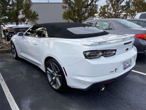 Used 2020 Chevrolet Camaro LT w/ RS Package image 6