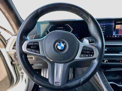 Used 2024 BMW X7 xDrive40i w/ Executive Package AWD/4WD image 11