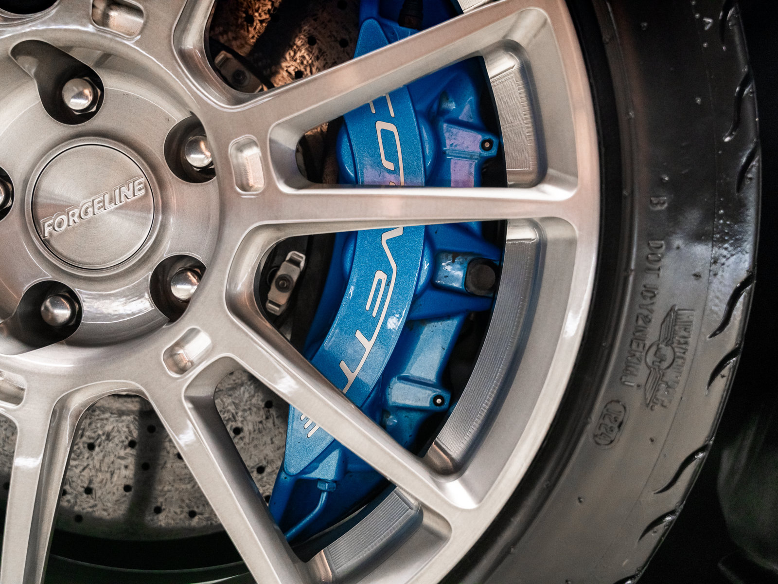 Used 2013 Chevrolet Corvette ZR1 w/ 3ZR Preferred Equipment Group RWD image 25