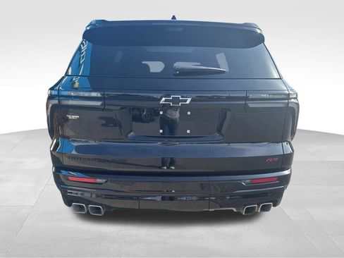 Used 2026 Chevrolet Traverse RS AWD/4WD image 7